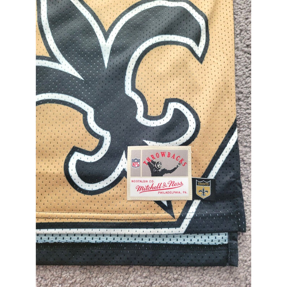 Mitchell & Ness Youth Large 14/16 New Orleans Saints Black Historic Logo Jersey - Picture 8 of 12